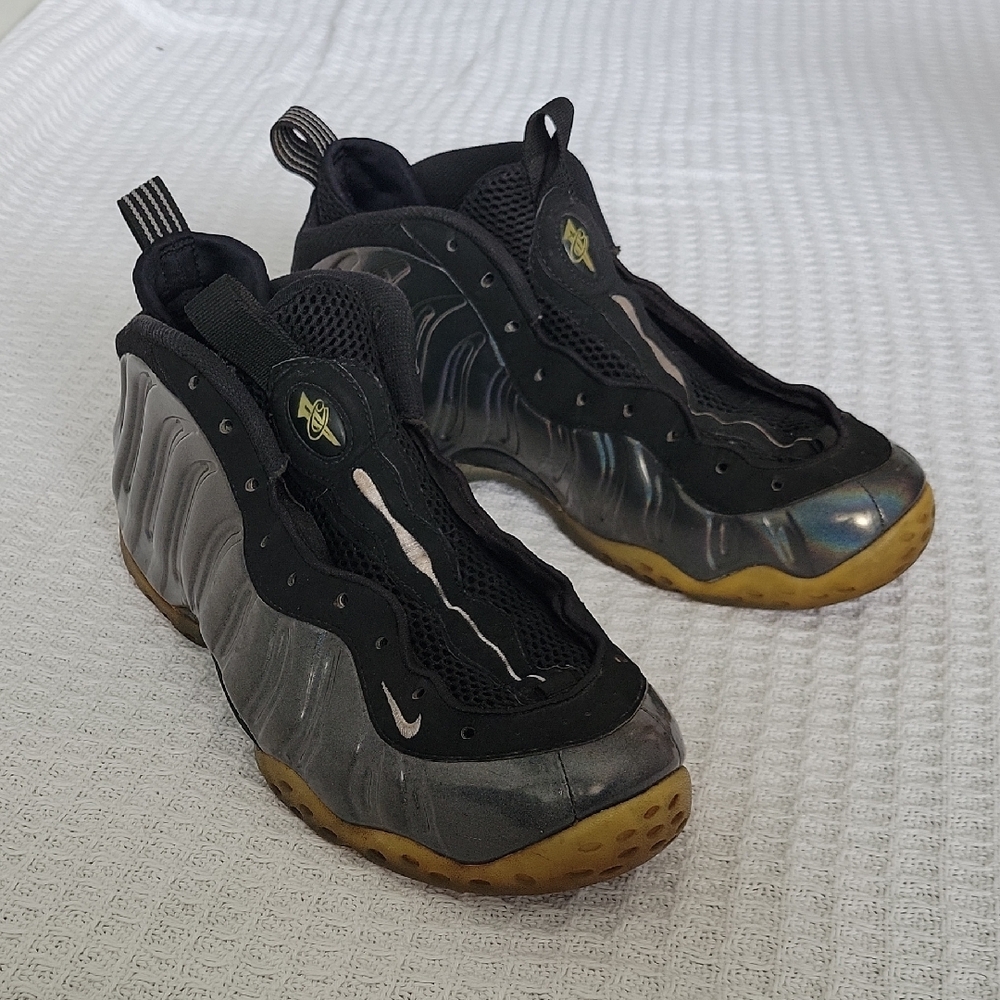 Nike Air Foamposite One "Hologram" sneakers